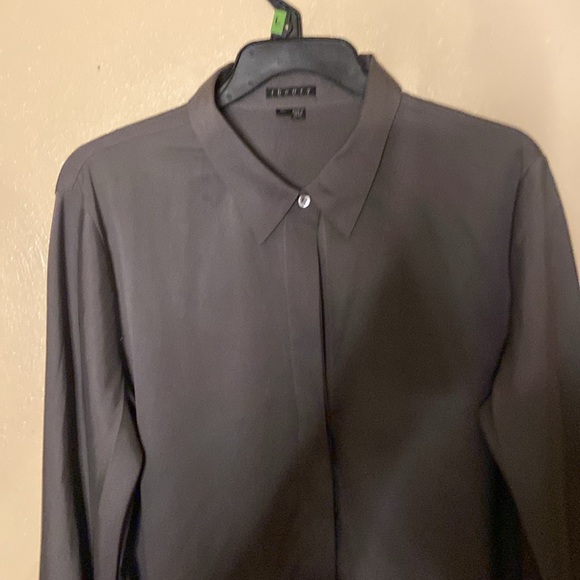 Theory 100 percent Oliver green silk blouse - Picture 6 of 13